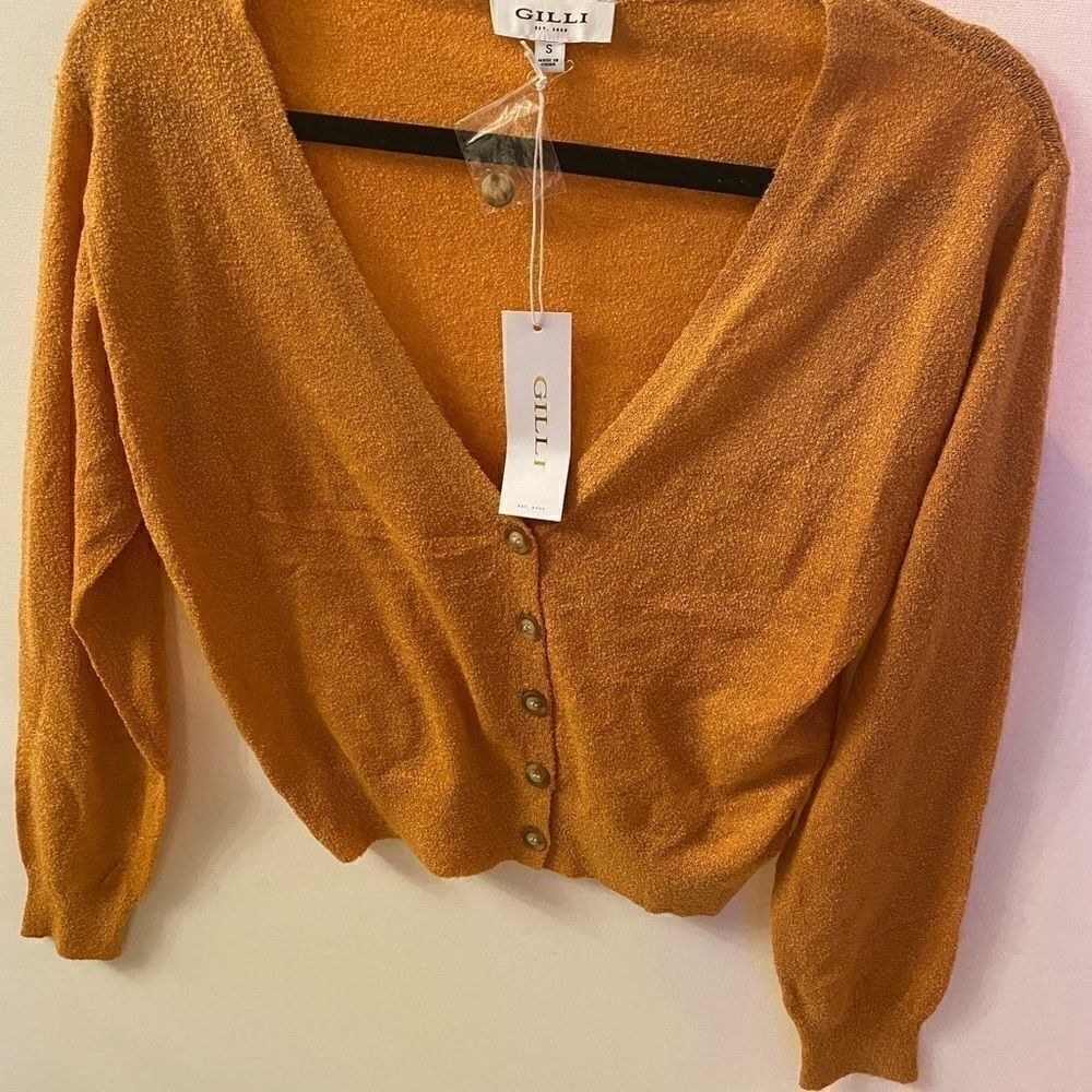 🌸Gilli Button front sweater/ Cardigan. size : Small & medium 💥Multiple - Picture 4 of 7